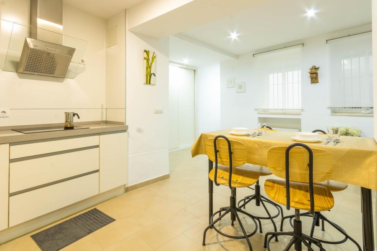 Natural Suite Sevilla Center Экстерьер фото